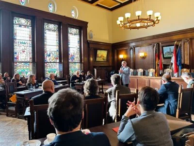 B-B networking event
